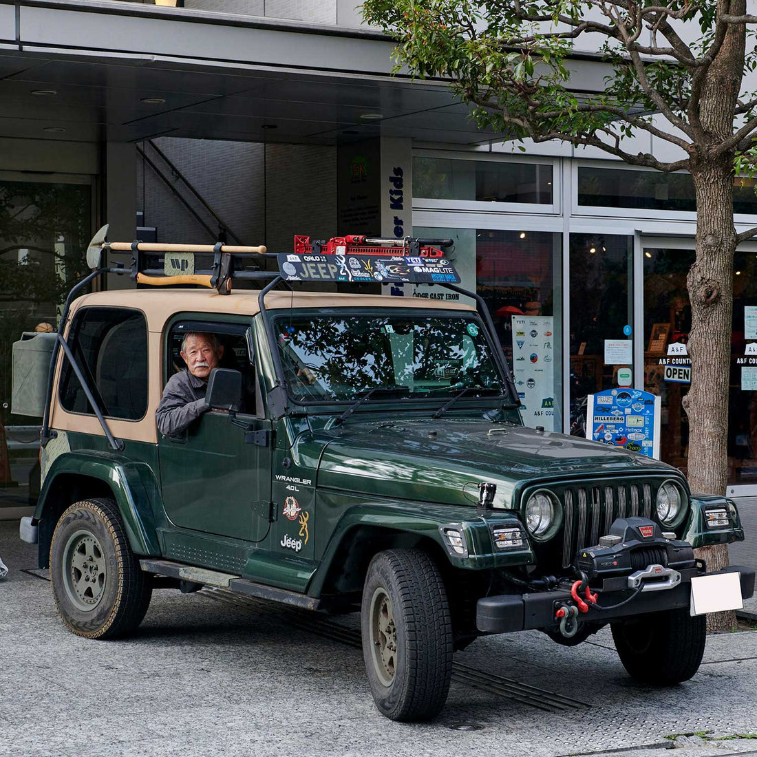 D.I.Y.文化が息づく、アメリカを代表するクルマ〈’97 JEEP TJ WRANGLER〉